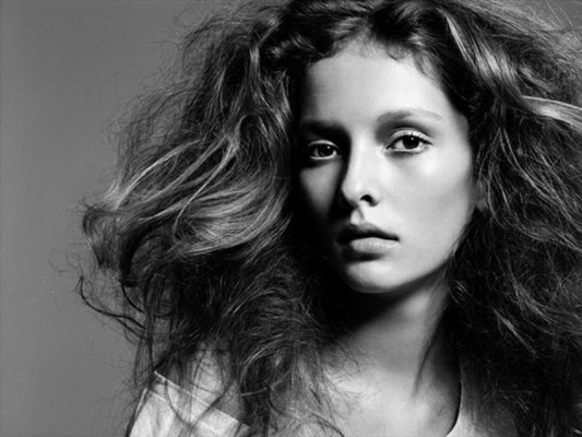 Solange Wilvert pic #98920